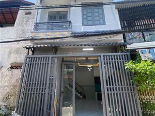 Bà cô gửi bán nhà giá 1 tỷ 190 triệu sổ riêng, còn thương lượng, hỗ trợ góp ngân hàng với 0% lãi.