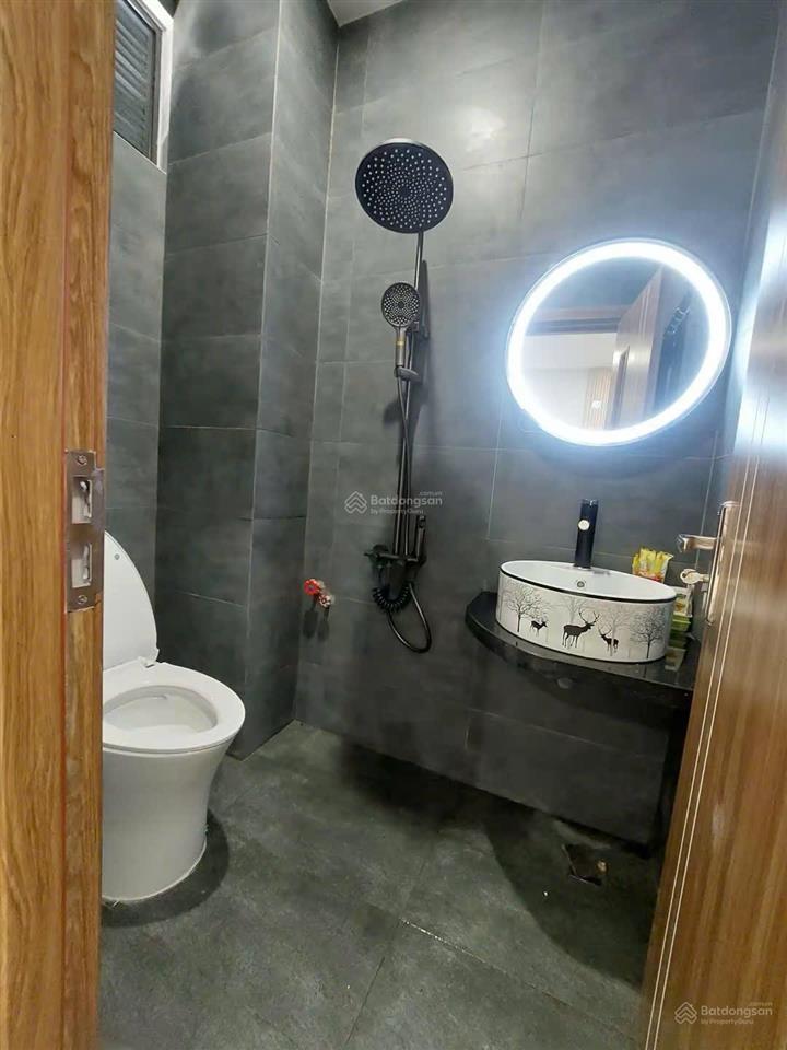 Chủ gửi bán lại căn nhà giá 1tỷ350tr sổ riêng, giá còn thương lượng, hỗ trợ trả góp 46tr/tháng.