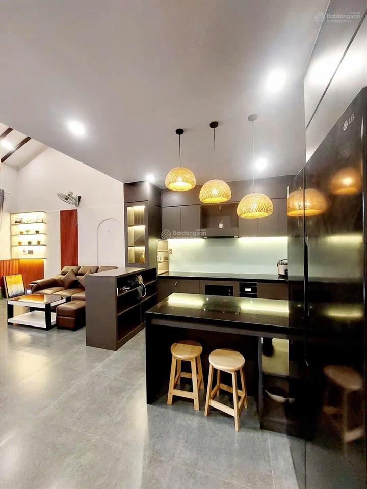 Chủ gửi bán lại căn nhà giá 1tỷ350tr sổ riêng, giá còn thương lượng, hỗ trợ trả góp 46tr/tháng.