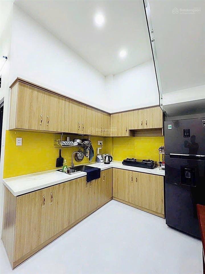 Chủ nhà gửi bán nhà  1tỷ270tr  sổ hồng riêng, cần ra nhanh căn nhà giá tốt  khu dân cư tân kiên.