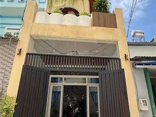 Cô 9 nhà em gửi bán nhà  1tỷ270tr  sổ hồng riêng  giá còn thương lượng  x.phong phú  tphcm.