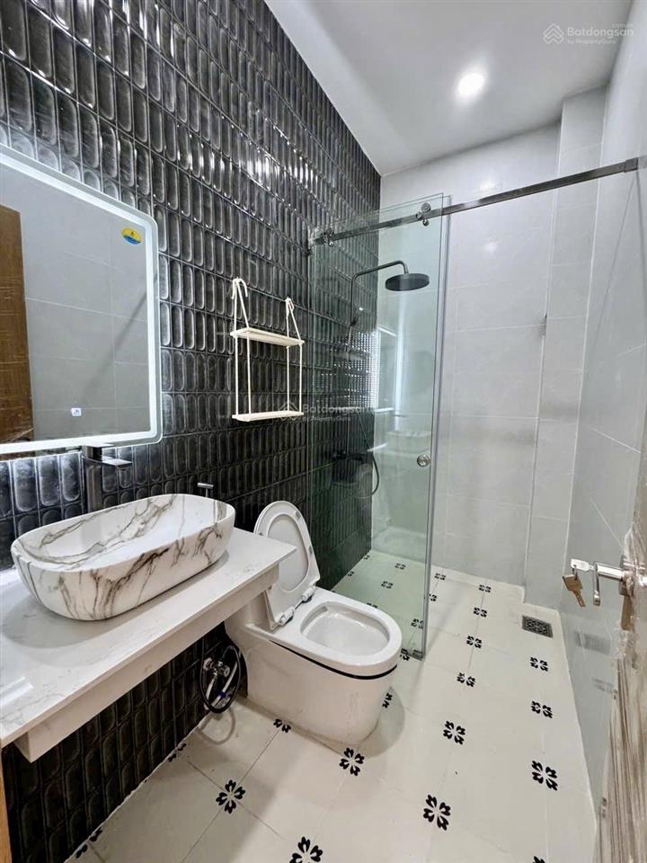 Chính chủ ký gửi cần bán nhanh  nhà giá tốt  chỉ có 1 tỷ 250 triệu  sổ hồng riêng  tphcm