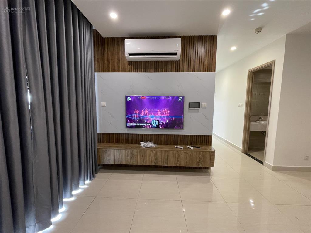 Cho thuê căn hộ 3pn tầng 26 origami  vinhomes grand park quận 9