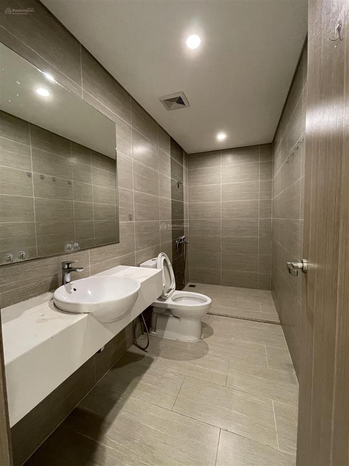 Cho thuê căn hộ 3pn tầng 26 origami  vinhomes grand park quận 9