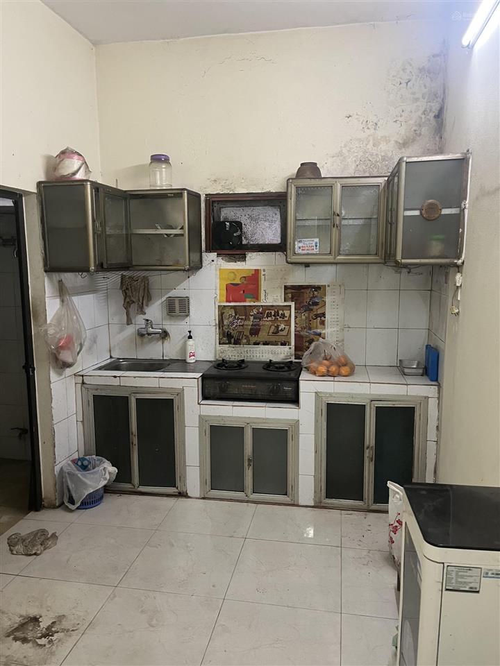 Nhà nguyên căn mặt đường  giá tốt chỉ 7tr/tháng  hiếm tại đông ngạc!