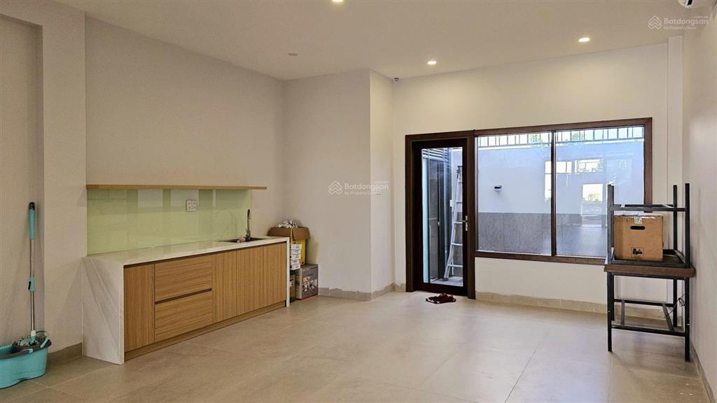 Cho thuê mb riêng nhà mới kđt mỹ gia gói 2