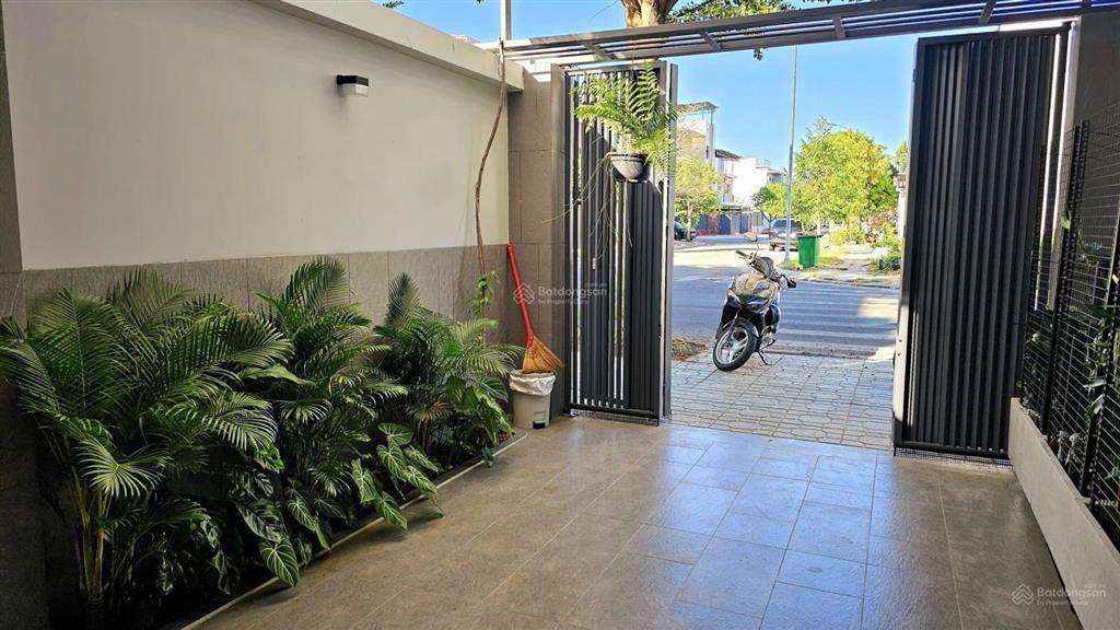 Cho thuê mb nhà mới kđt mỹ gia gói 2