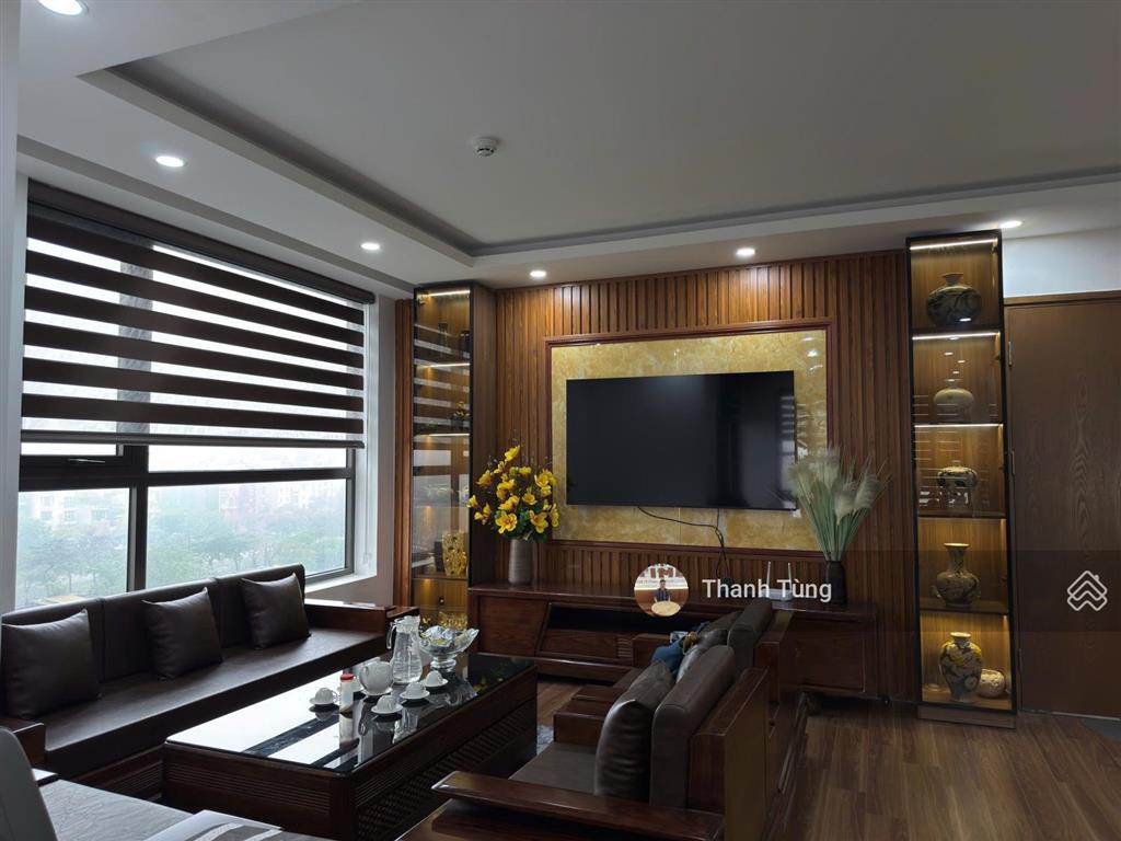 Chính chủ gửi bán căn hộ toà ct3 dự án x2 đại kim, dt 107m2 sđcc, 3pn, 2wc, full đồ ,căn góc thoáng