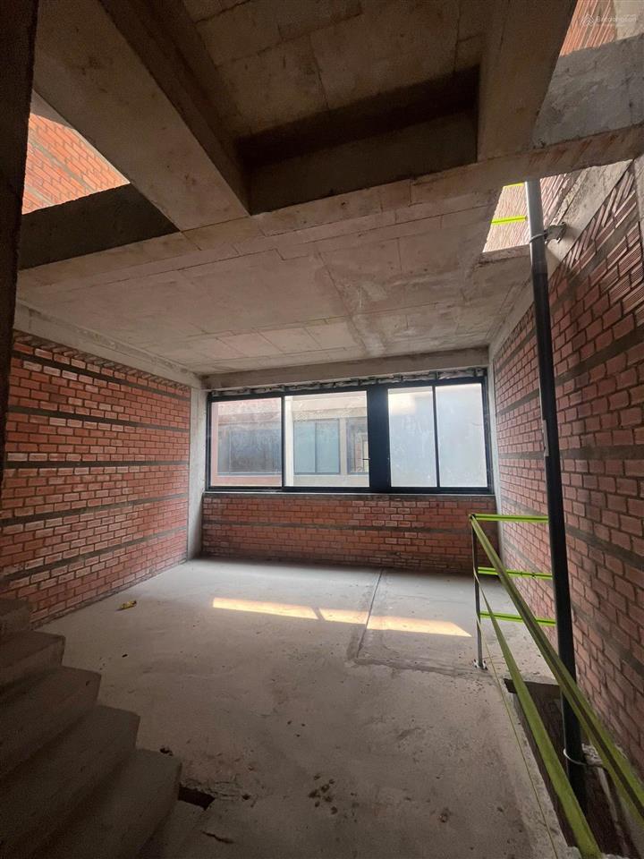 Bán gấp nr 8pn 4wc tại 27, soho  the global city, an phú, q2, giá 20 tỷ vnd