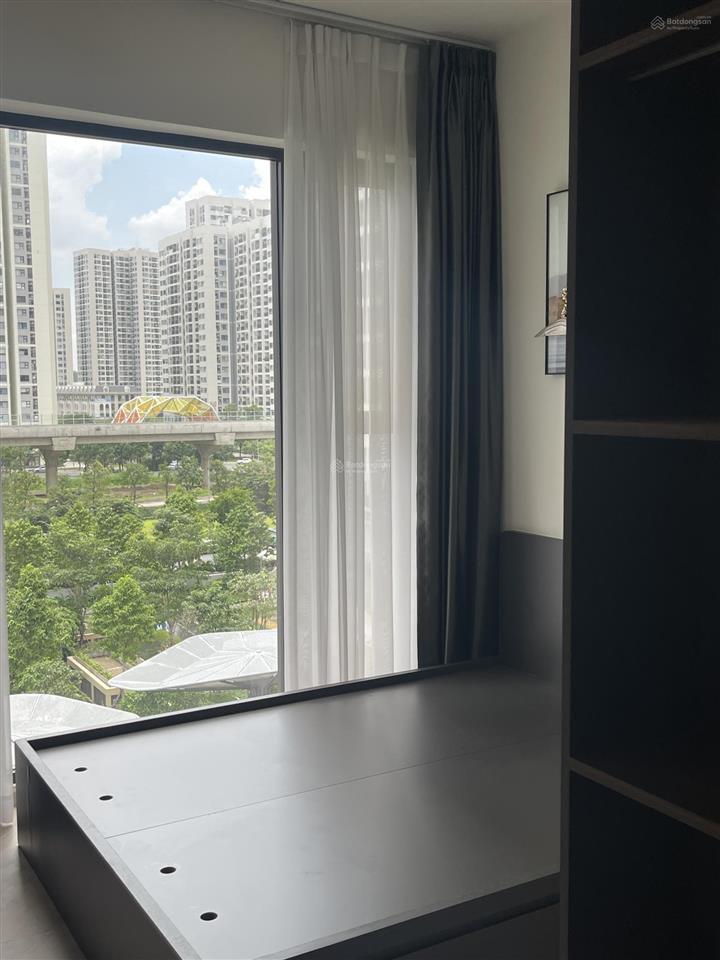 Cho thuê cc 2pn, 75m2, 19 triệu tại tầng 5 căn c15, masteri centre point