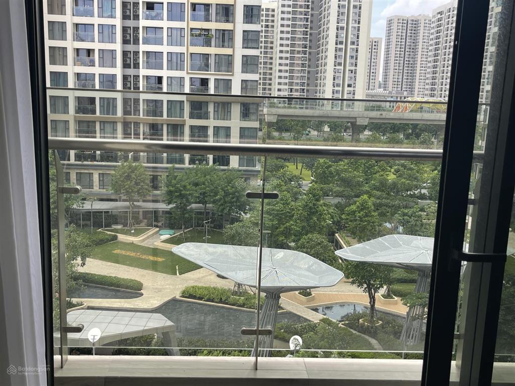 Cho thuê cc 2pn, 75m2, 19 triệu tại tầng 5 căn c15, masteri centre point