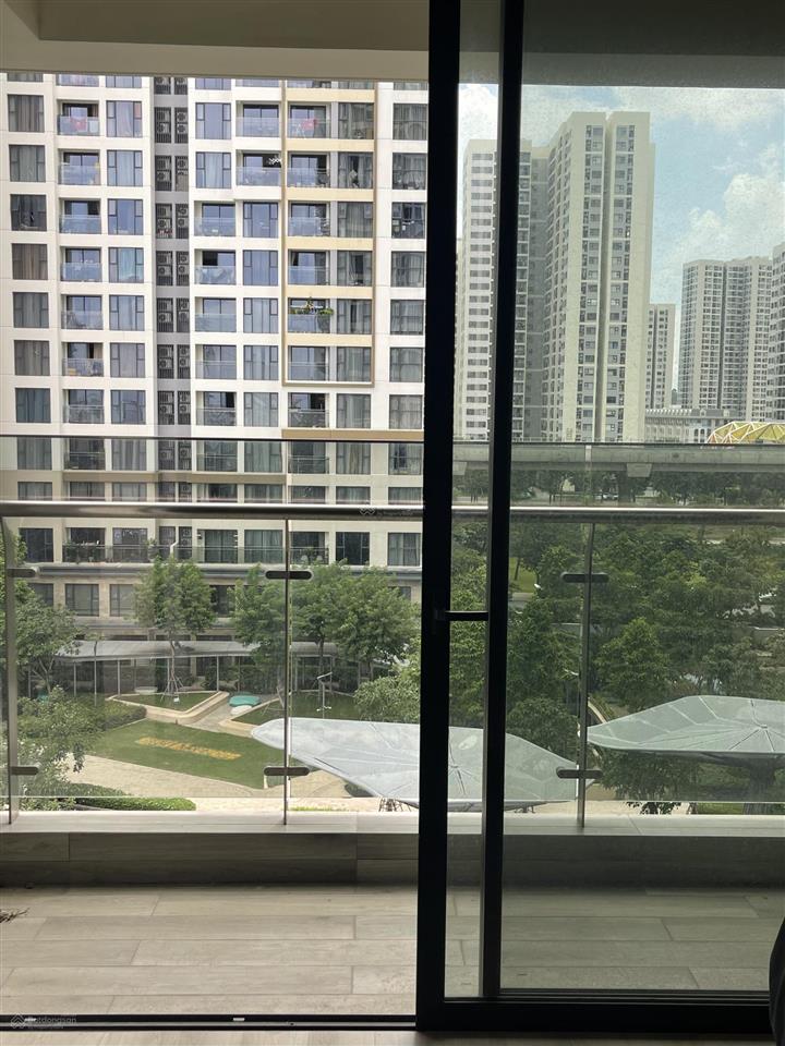 Cho thuê cc 2pn, 75m2, 19 triệu tại tầng 5 căn c15, masteri centre point