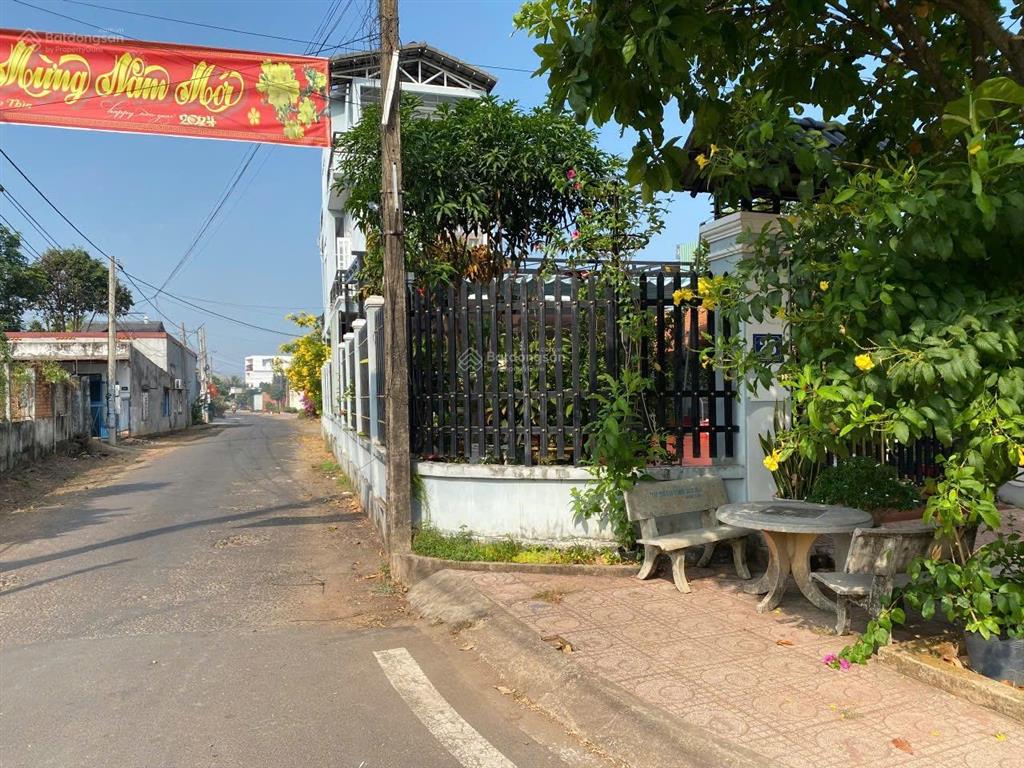 Bán nr tại tân phú, đồng xoài, 2 tỷ, 133.2m2, giá cực chất