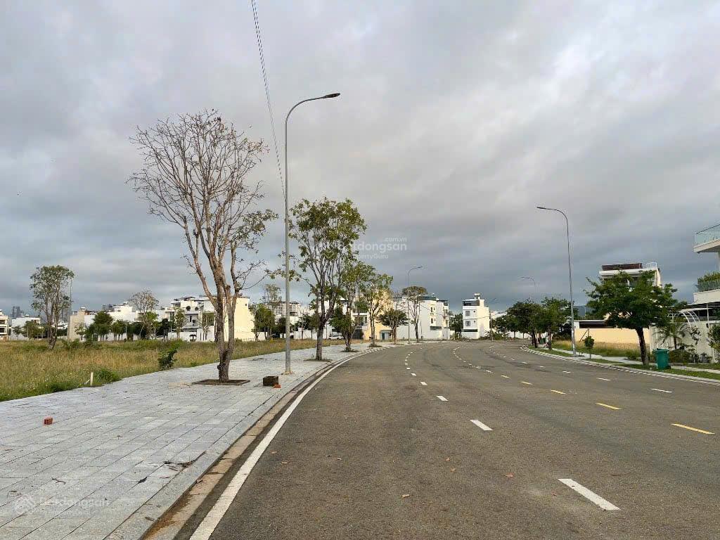 Đất nền long thành giá chỉ 12tr/m2, 100m2 gần sân bay quốc tế long thành