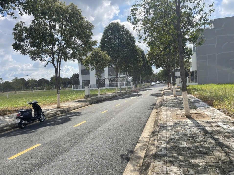 Bán đất nền long thành, 100m2 gần ql51, cách sân bay long thành 5km, giá 900 triệu