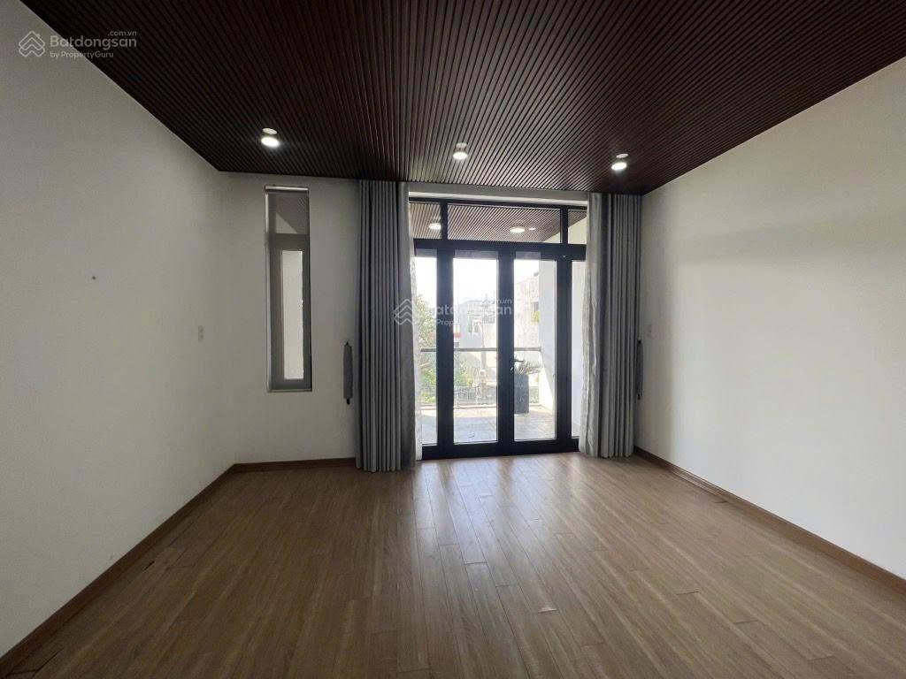 Bán nhà đẹp 4 tầng đường lâm nhĩ,p.hòa an , cẩm lệ