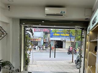 Cho thuê nhà nguyên căn rạch bùng binh p.9 quận 3 . 4mx11m / 5 tầng