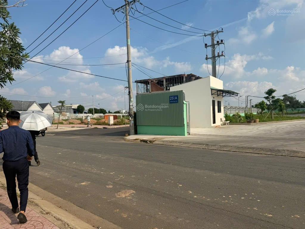 Bán đất ngay bình chánh, địa phận sài gòn chỉ với 3 tỷ, 80m2