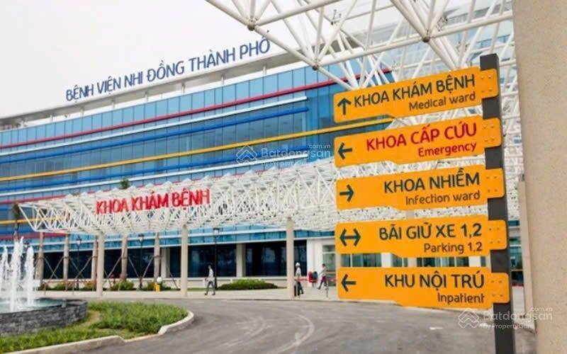 1 lô duy nhất 95m2 ngay tthc bình chánh  kế kcn tân tạo dân cư đông đúc giá 2tỷ9