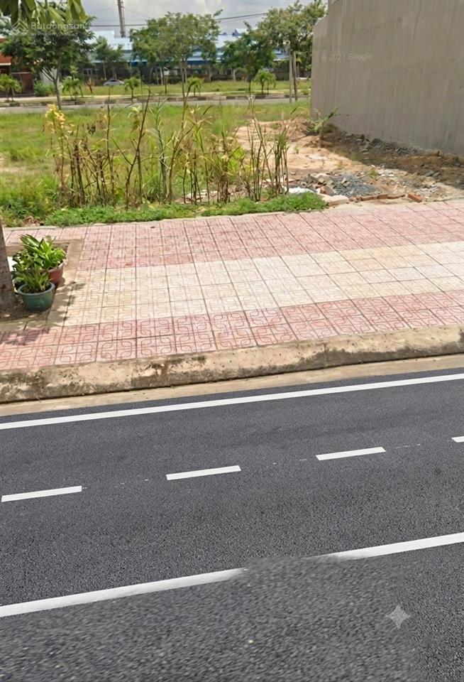 Chủ đáo hạn ngân hàng cần ra gấp lô đất ở tdc d2d 90m2 mặt tiền dt769 giá 2 tỷ hưởng lợi sbltshr.