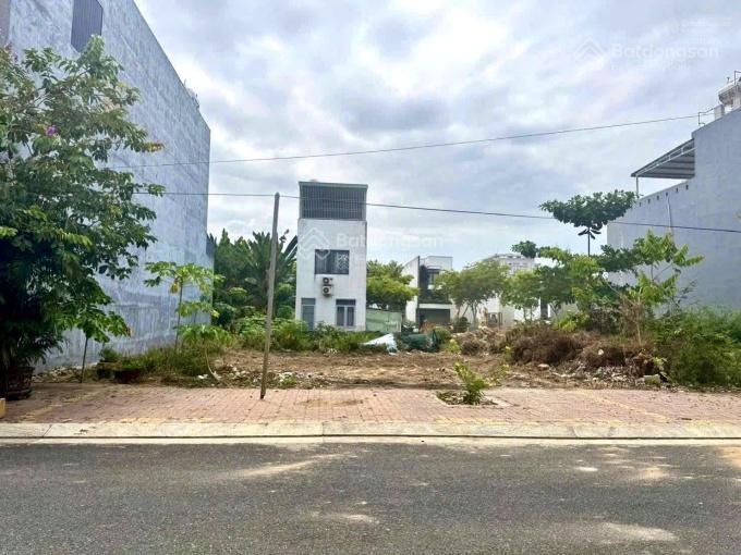 Chủ kẹt tiền cần ra gấp lô đất ở đại phước center 102m2 mt đường lý thái tổ, giá 2,5tỷ.
