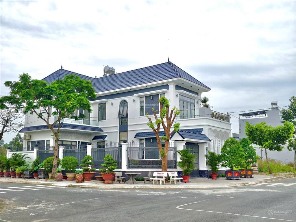 Chủ cần tiền bán gấp lô đất nằm ngay tthc đồng nai mặt tiền ql1a 95m2giá 2,2tỷ kết nối sblt 15p.