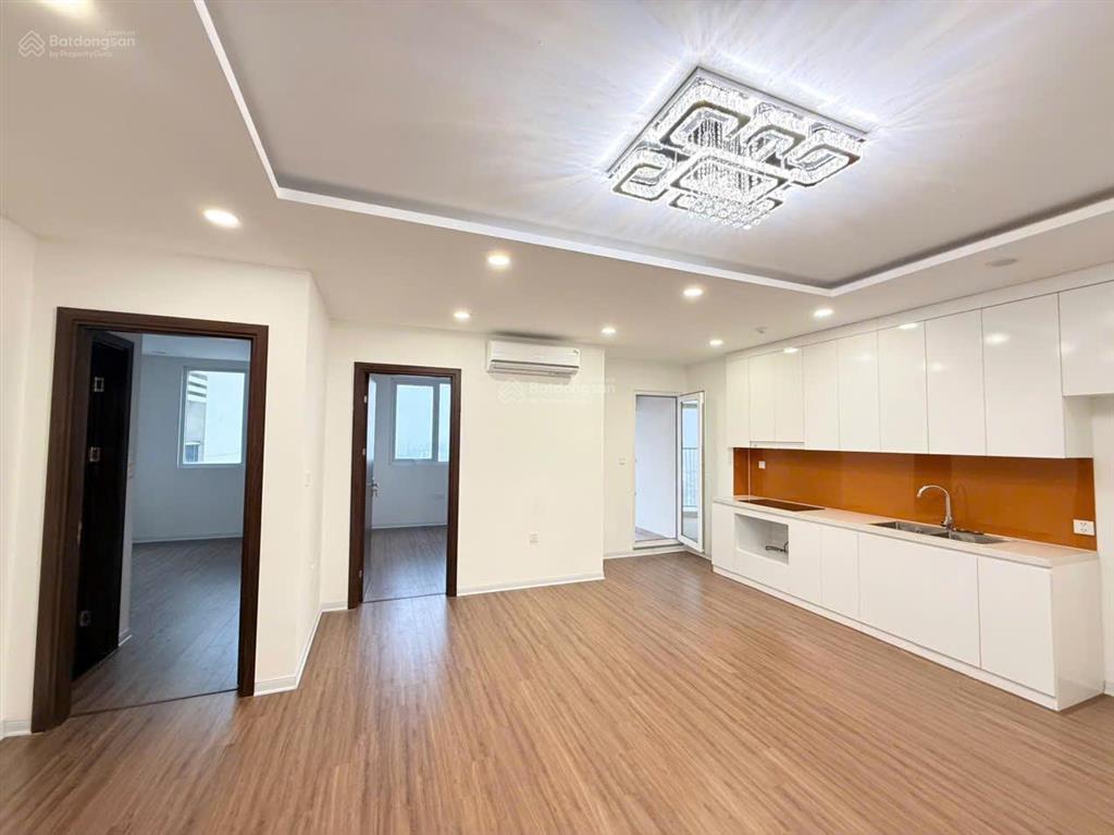 Cần bán căn 2pn2vs hướng đông nam tòa river view sông