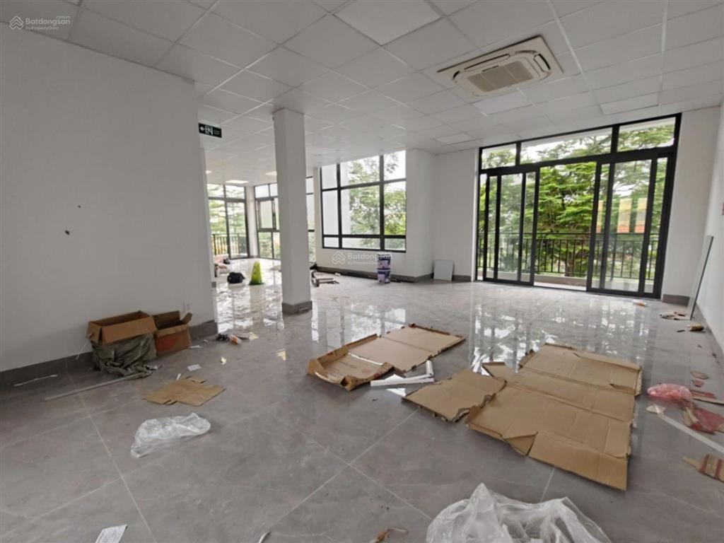 Cần cho thuê biệt thự flc đại mỗ sát aeon mall hà đông!