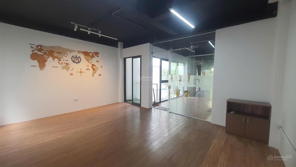 Cho thuê văn phòng từ 3 đến 10 người, chỉ 5 triệu, tại khu nam cường dương nội, geleximco abcd.