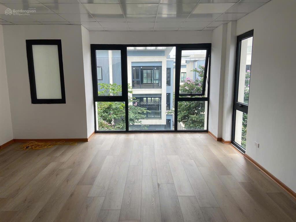 Cho thuê văn phòng từ 3 đến 10 người, chỉ 5 triệu, tại khu nam cường dương nội, geleximco abcd.