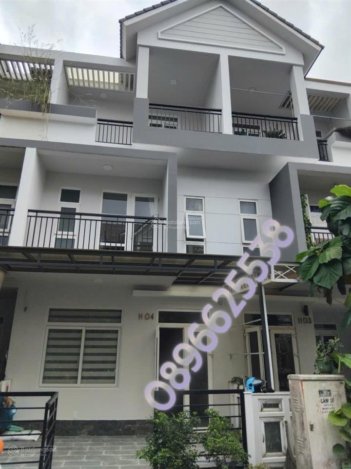 Cho thuê nhà nguyên căn liền kề đầy đủ nội thất cơ bản tại park riverside, q9
