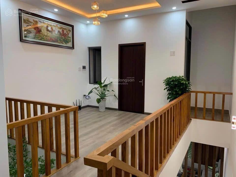 Chủ ngộp bank cần bán gấp nhà bình chánh