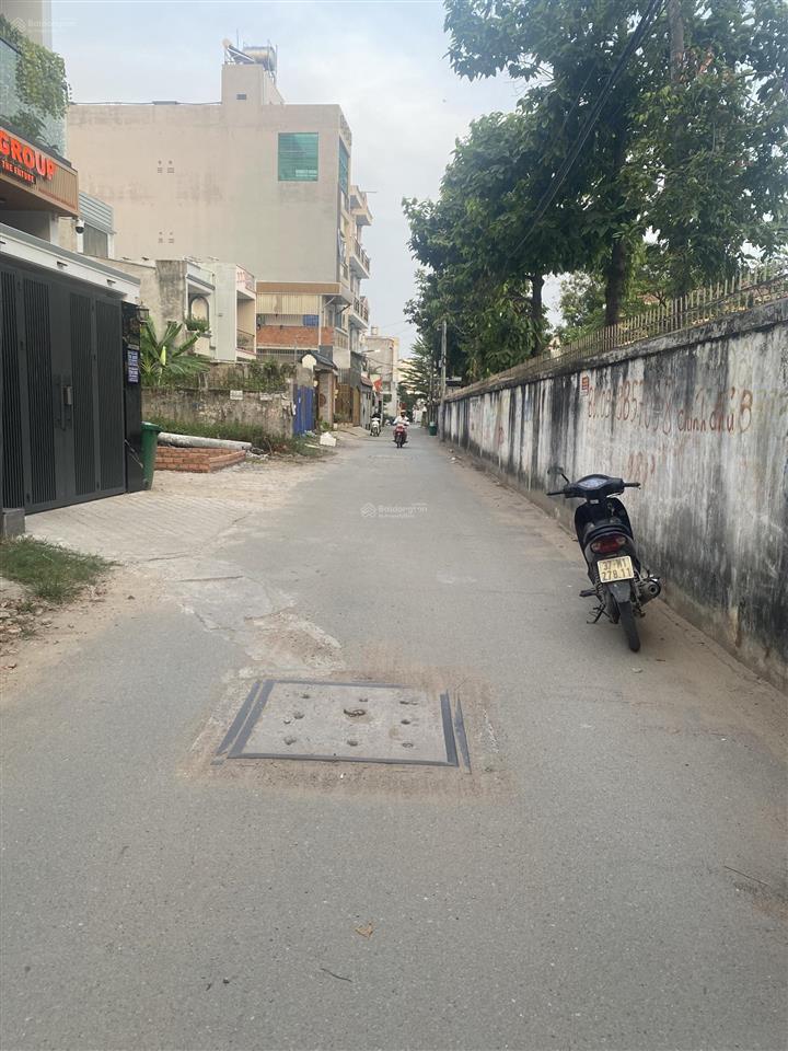 Bán đất long phước chỉ 3,1 tỷ 74m2 full thổ cư hẻm xe hơi 6m