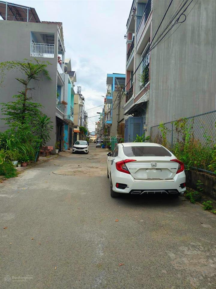 Bán đất chỉ 4.15 tỷ bưng ông thoàn liên phường hẻm xe hơi 7m 50m² gần the global city