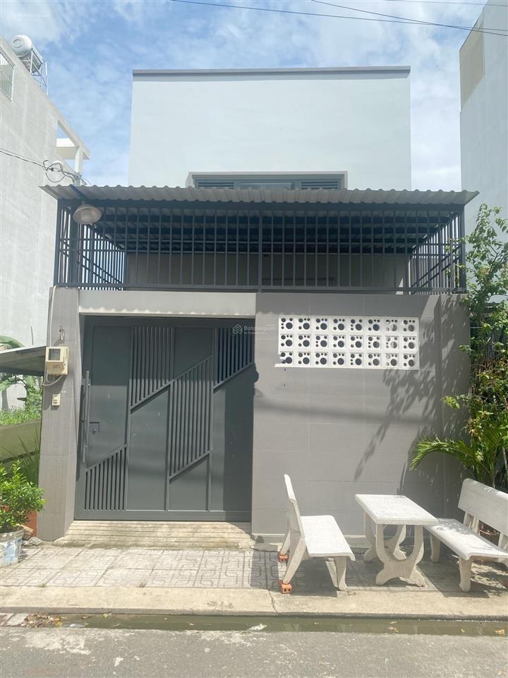 Bán nhà bưng ông thoàn, 72m2, 3,6 tỷ chủ đang ngộp, sổ riêng hoàn công đầy đủ