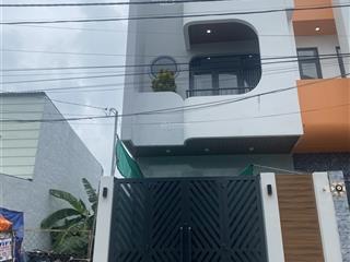 Bán nhà 3 tầng kdc châu long  long phước chỉ 4.1 tỷ