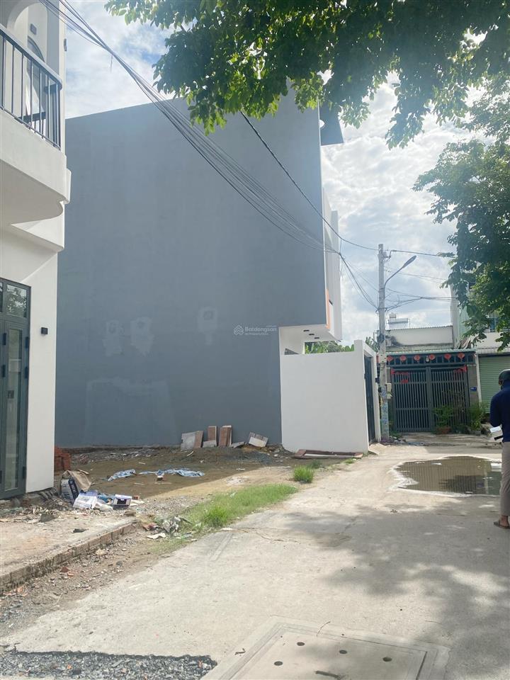 Bán đất đường số 8 kế bên kdc đông tăng long 61m2 giá chỉ 4 tỷ sổ vuông pháp lý chuẩn