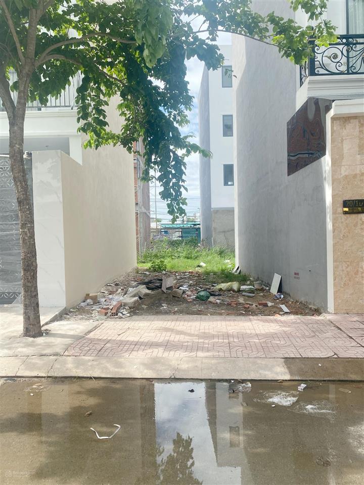 Bán đất đường số 8 kế bên kdc đông tăng long 61m2 giá chỉ 4 tỷ sổ vuông pháp lý chuẩn