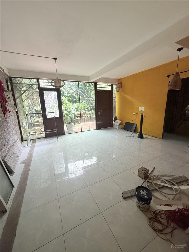 Cho thuê nhà riêng 6pn, 3wc, 150m2, 15 triệu tại đặng xuân bảng, định công, hà nội