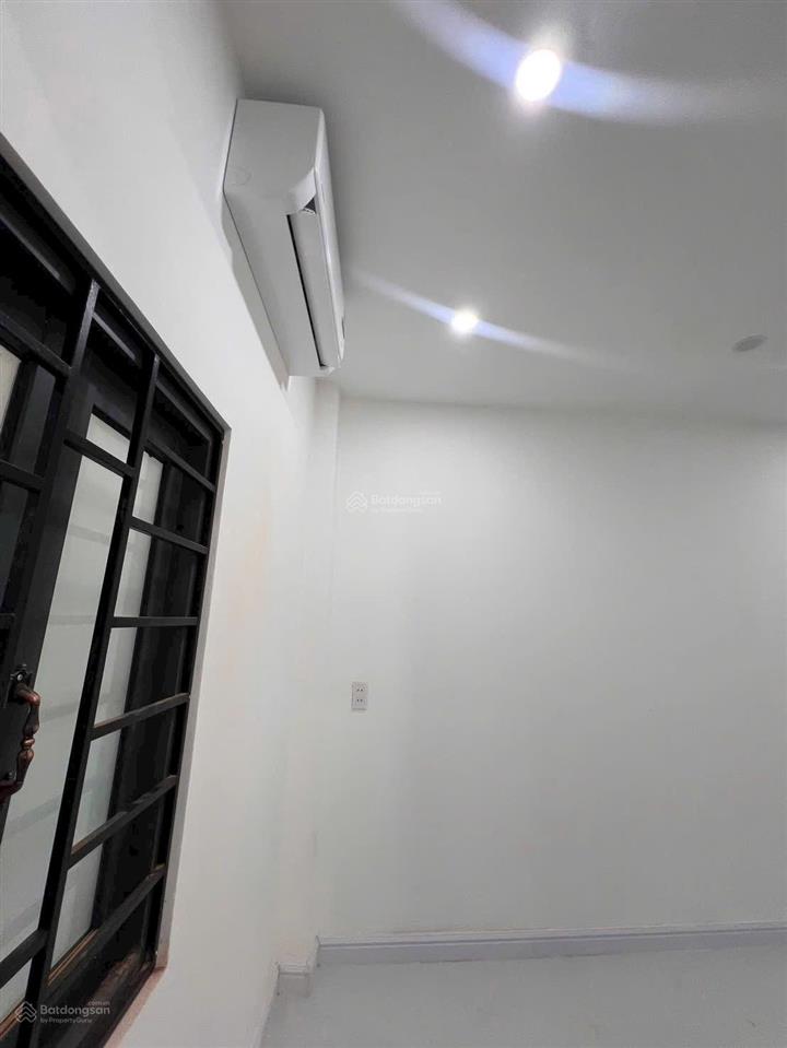 Bán nhà riêng tại hẻm 220, nguyễn thái học, 2,586 tỷ, 43m2, 2pn, 1wc, nhiều tiện ích