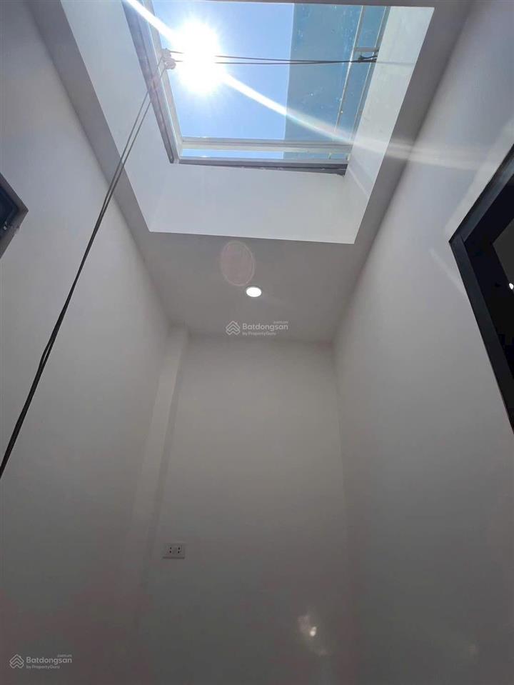 Bán nhà riêng tại hẻm 220, nguyễn thái học, 2,586 tỷ, 43m2, 2pn, 1wc, nhiều tiện ích