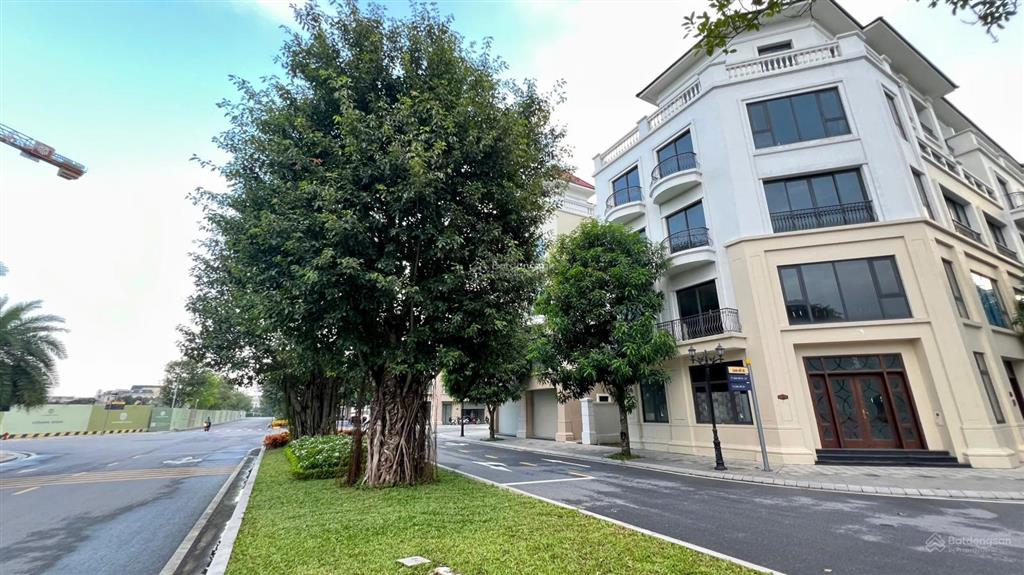 Căn góc san hô 91m 3 mặt tiền 19m view hồ đối diện 15 tòa masteri, đối sảnh chung cư, sổ lâu dài