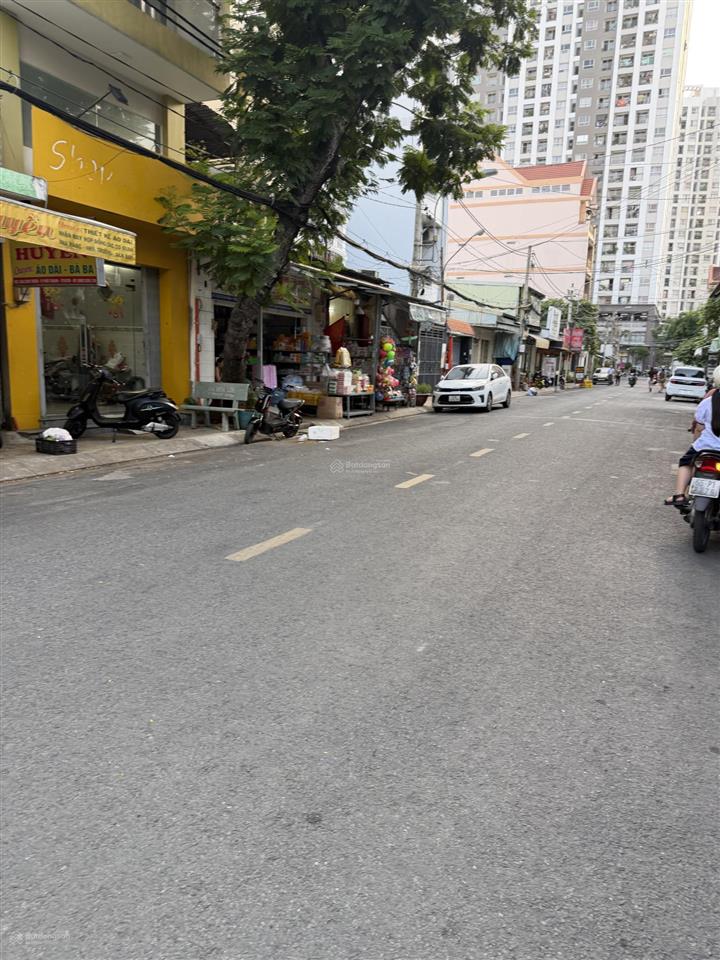 Bán nhà mt trịnh đình trọng 5.6x12  2 tấm 10 tỷ