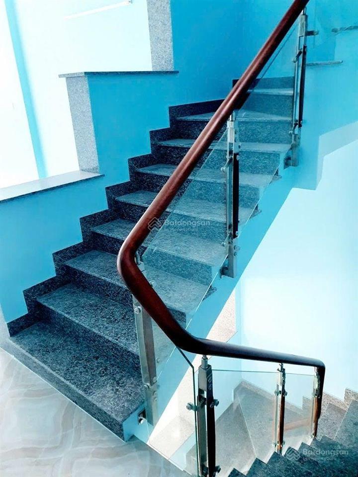 Bán nhà 4 tầng kinh dương vương  cư xá phú lâm (dt 63m) hẻm xe hơi đỗ thông thoáng 8 nhỉnh