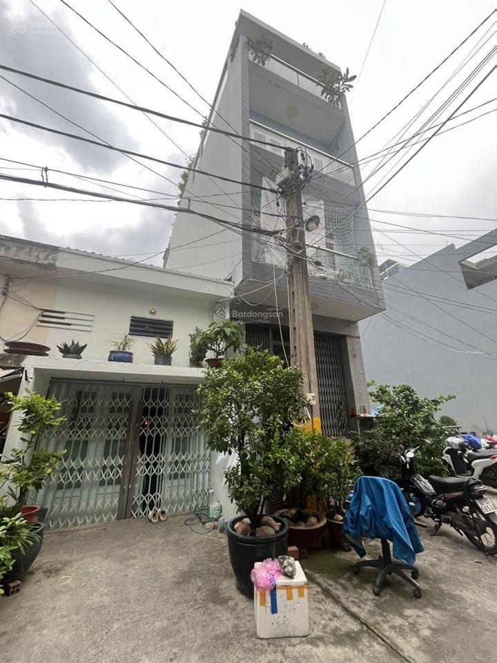 Bán nhà 4 tầng kinh dương vương  cư xá phú lâm (dt 63m) hẻm xe hơi đỗ thông thoáng 8 nhỉnh