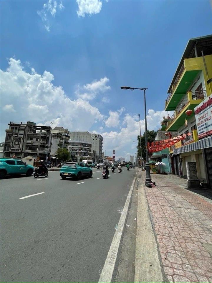 Nhà sát cầu vượt minh phụng (4,25x12,5) hẻm xe hơi, pháp lý chuẩn shr, 6,85 tỷ 0918 394 ***