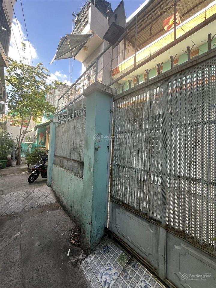 Nhà ngang 7.6 sát khu tên lửa  tỉnh lộ 10  5 phút về quận 6 (7.6x15) hẻm xe hơi 0918 394 ***