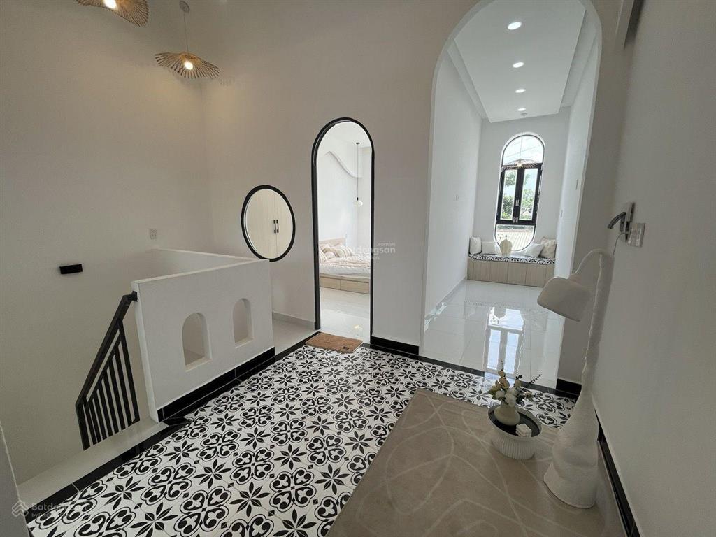 Bán nhà 2 tầng mới xây sát võ văn kiệt  lê cơ  nam hùng vương (5x15) hẻm xe hơi 4,2 tỷ 0918 394 ***