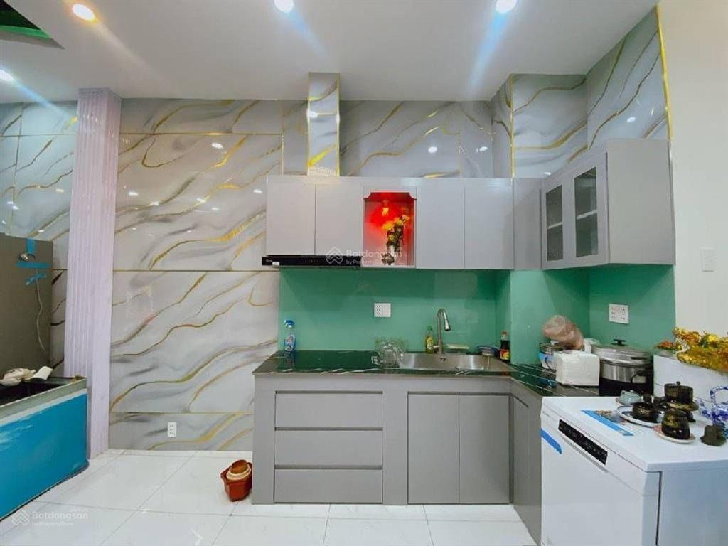 Bán nhà 3 tầng 5pn sát chợ phú lâm, khu ẩm thực quận 6 (4x22) hẻm xe hơi thông, shr nhỉnh 7t