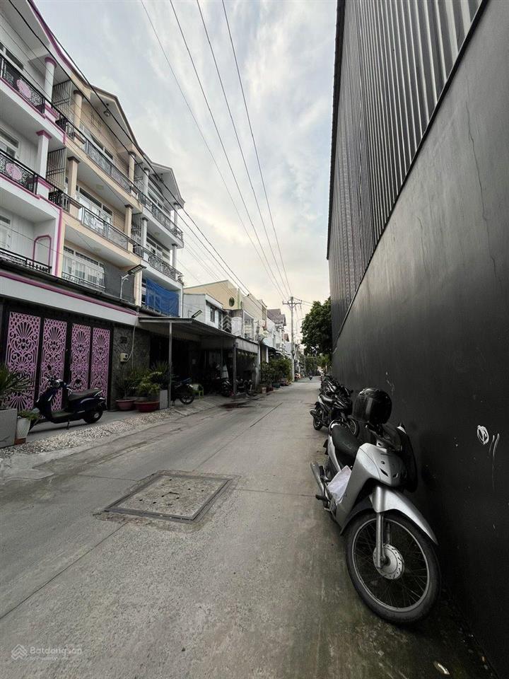 7 nhỉnh lê văn quới 5 tầng xây mới (4x18) hẻm xe hơi thông thoáng, xe hơi ngủ trong nhà, shr